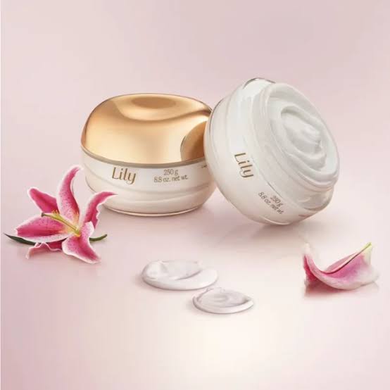 Imagem do produto Creme acetinado lily oBoticario